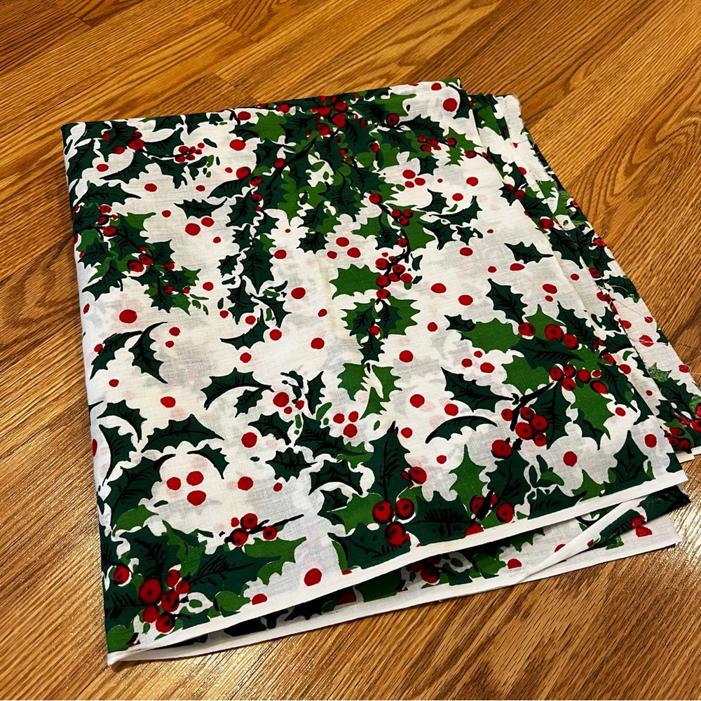 Vintage‎ Holiday Christmas fabric 1.5 yards x 60”